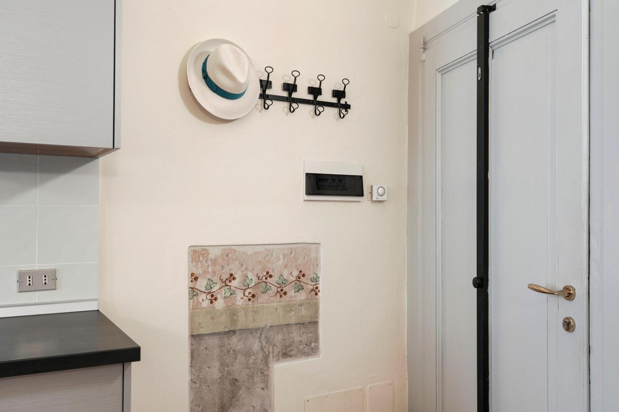 Iseo Portelle Holiday With Private Parking And Bike Storage 외부 사진
