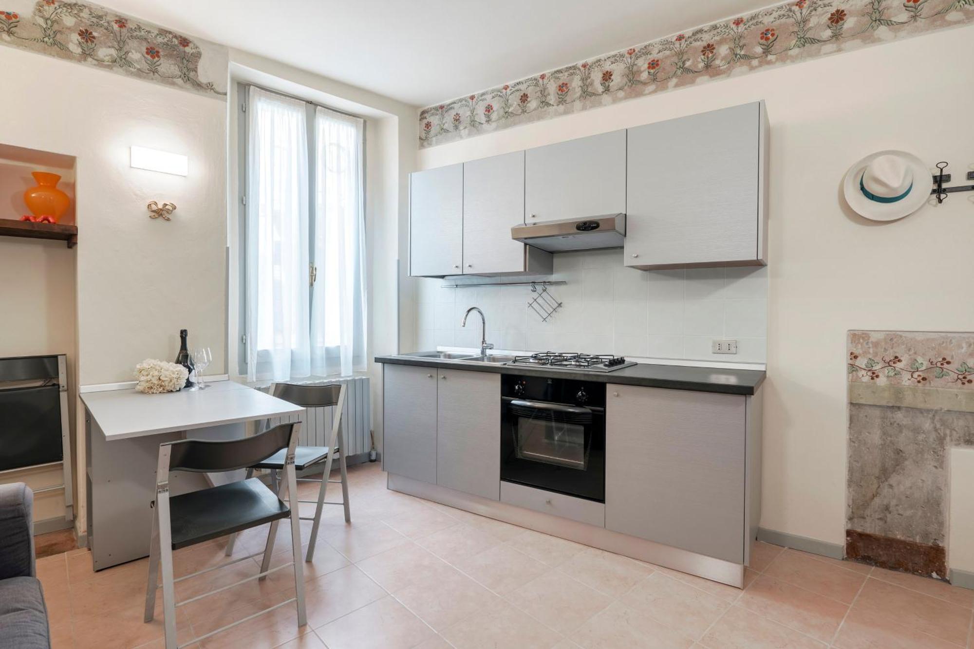 Iseo Portelle Holiday With Private Parking And Bike Storage 외부 사진