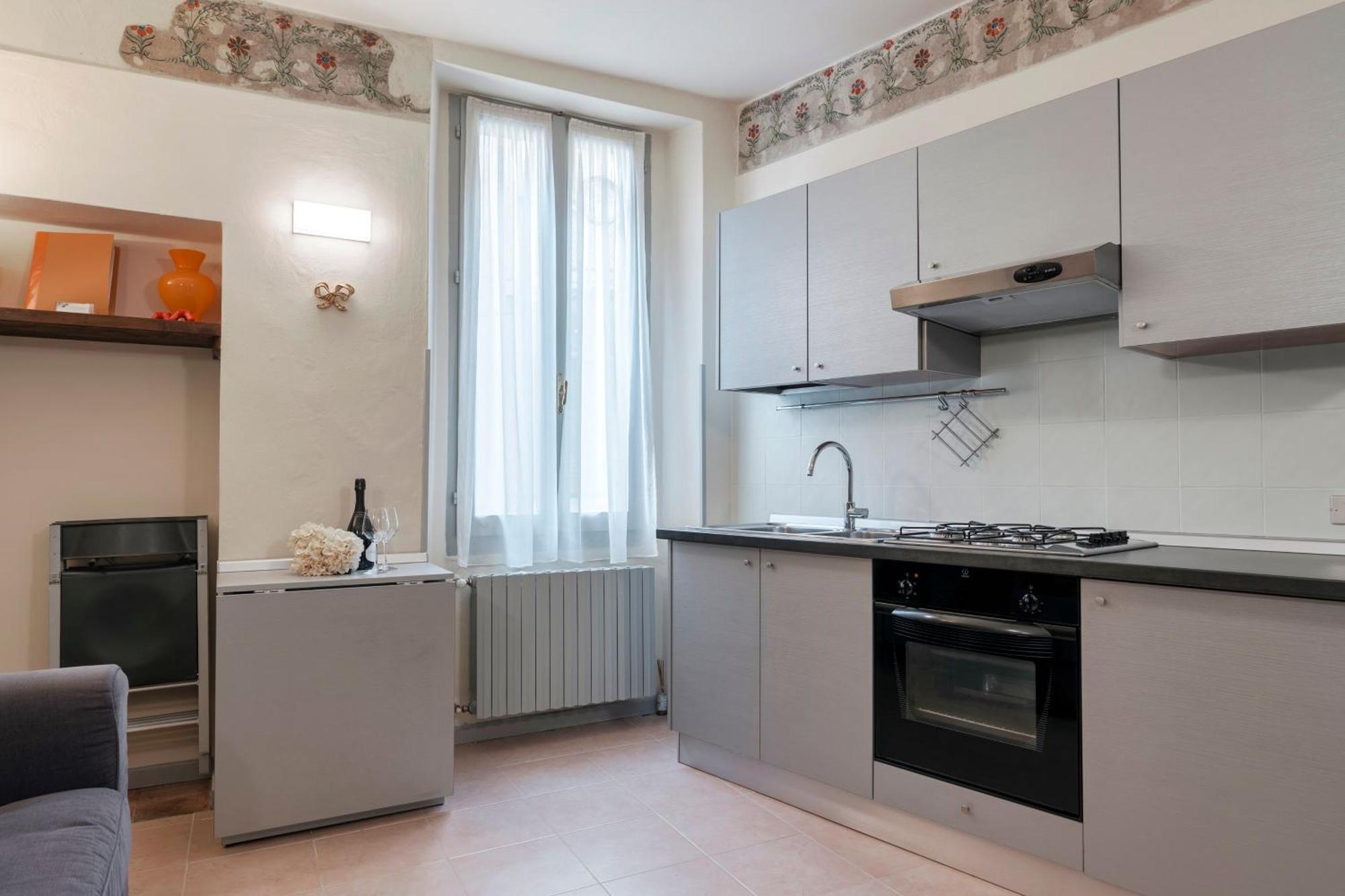 Iseo Portelle Holiday With Private Parking And Bike Storage 외부 사진