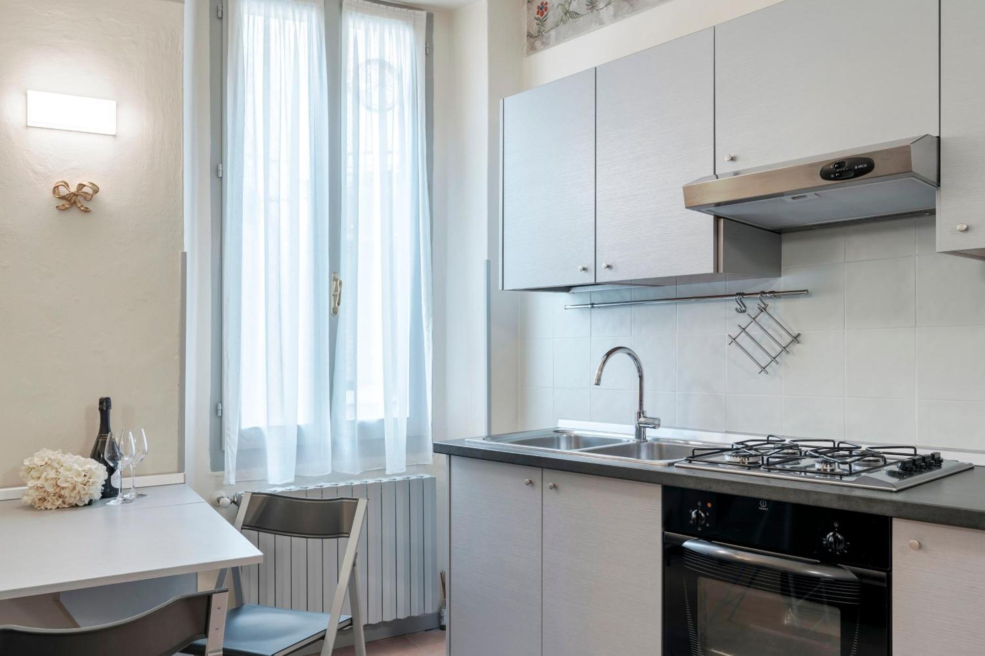 Iseo Portelle Holiday With Private Parking And Bike Storage 외부 사진